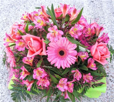 Floristerías en Andalucía: enviar flores a domicilio .